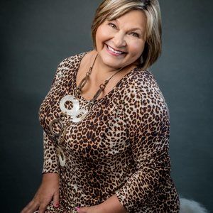 Meet your Posher, Lynn